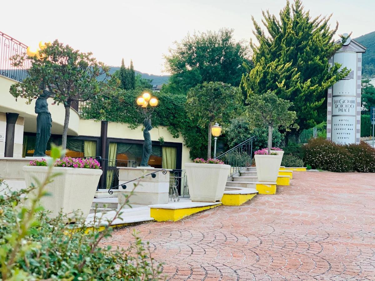 San Giovanni Rotondo Palace - Alihotels Exteriör bild