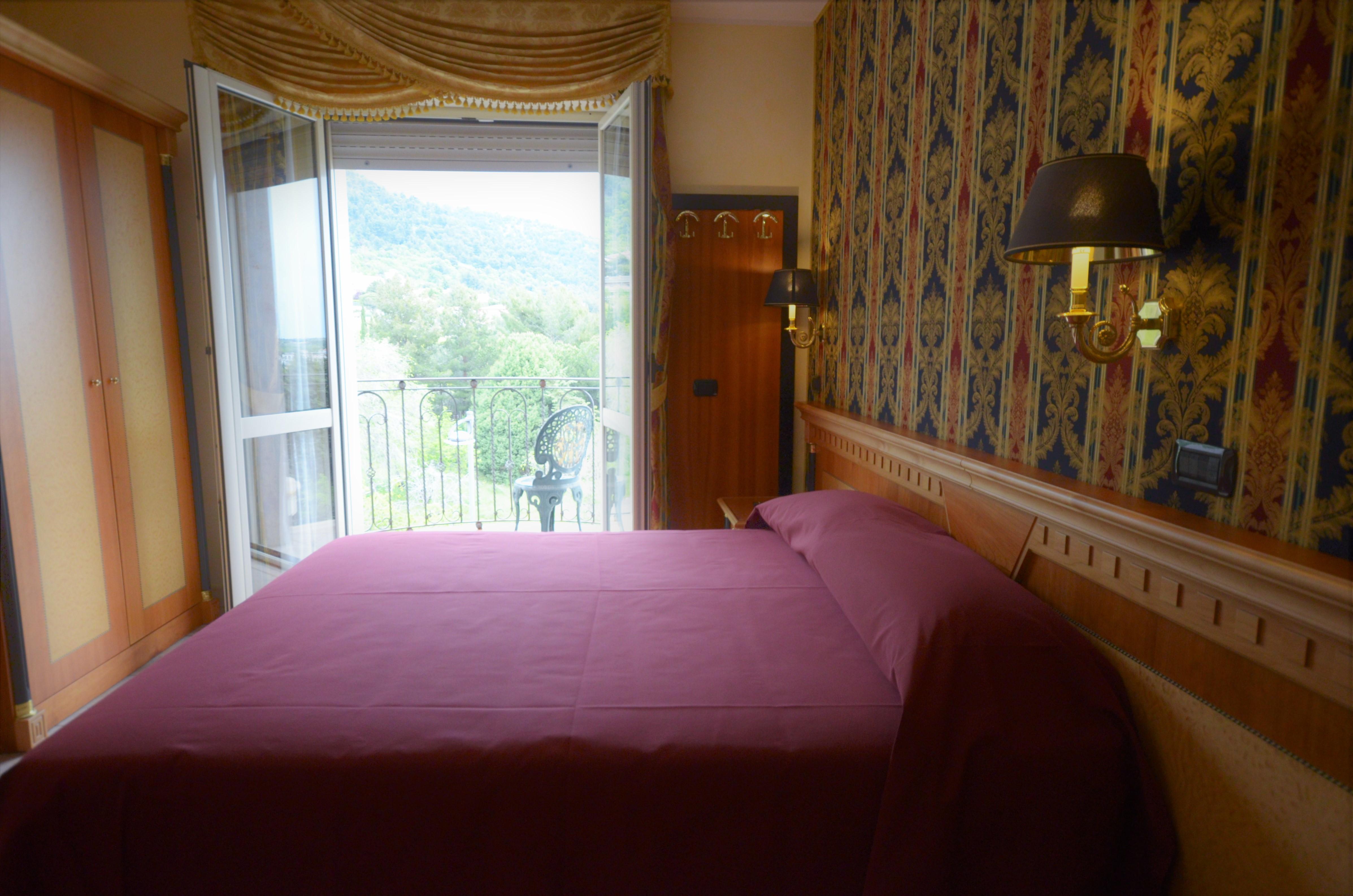 San Giovanni Rotondo Palace - Alihotels Exteriör bild