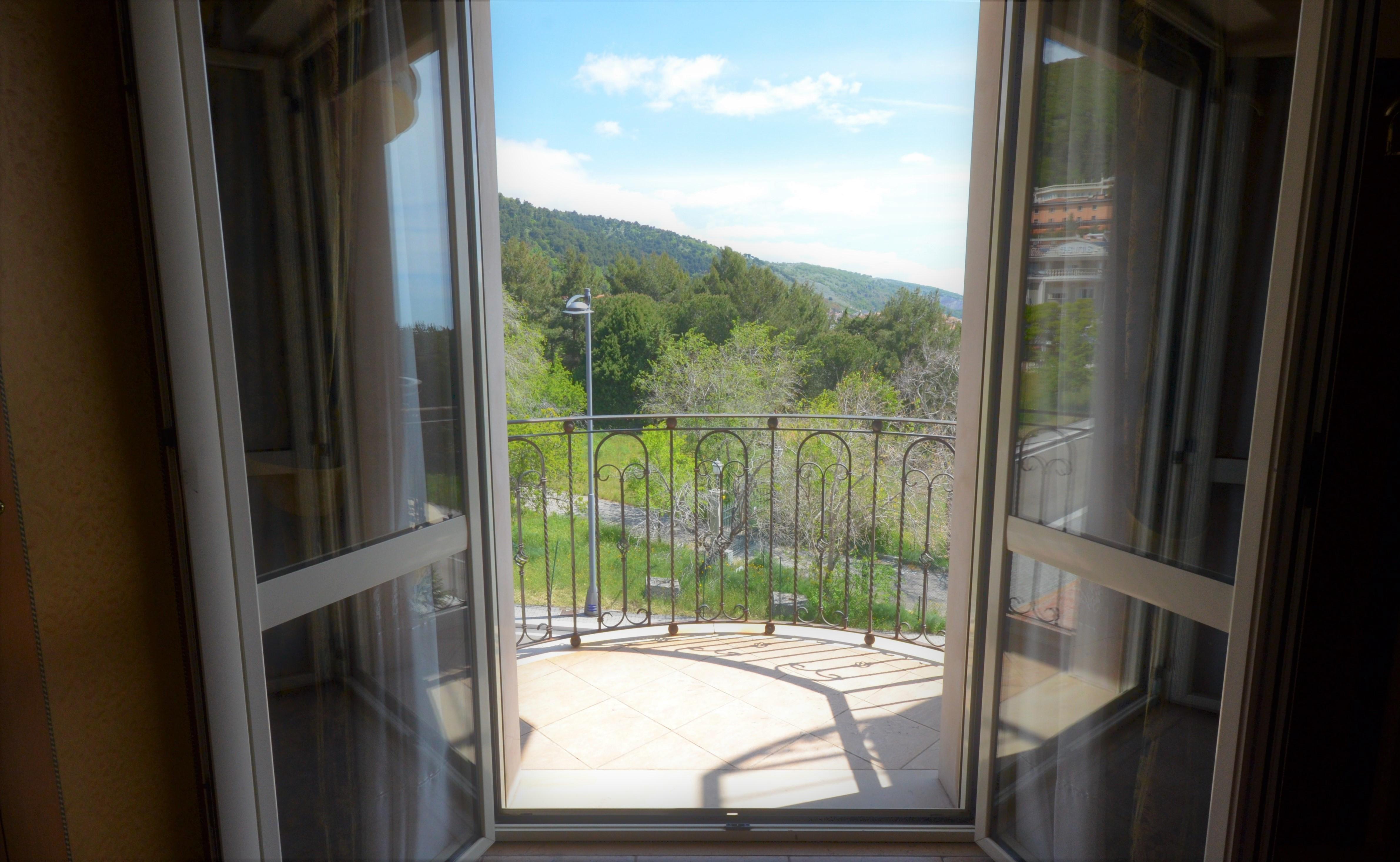 San Giovanni Rotondo Palace - Alihotels Exteriör bild
