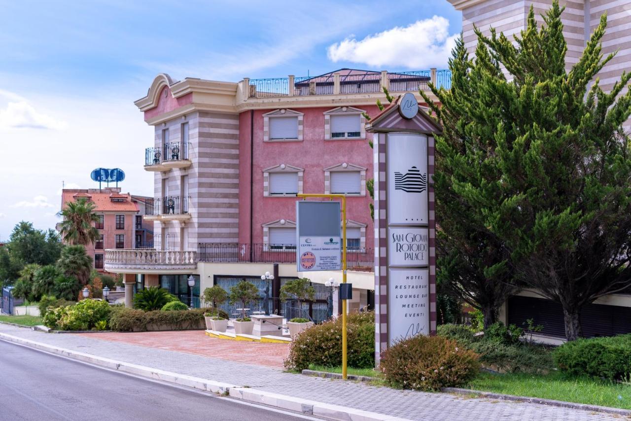 San Giovanni Rotondo Palace - Alihotels Exteriör bild