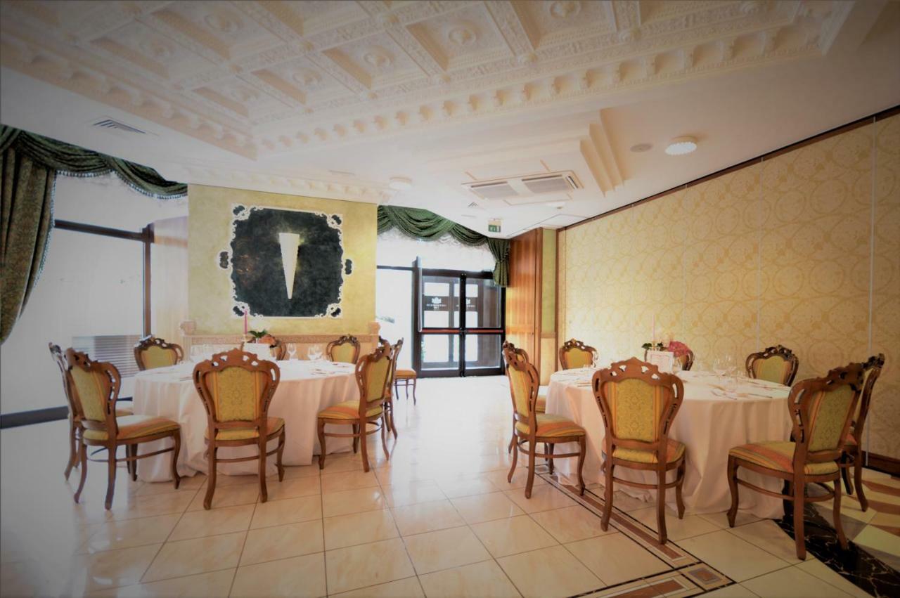 San Giovanni Rotondo Palace - Alihotels Exteriör bild